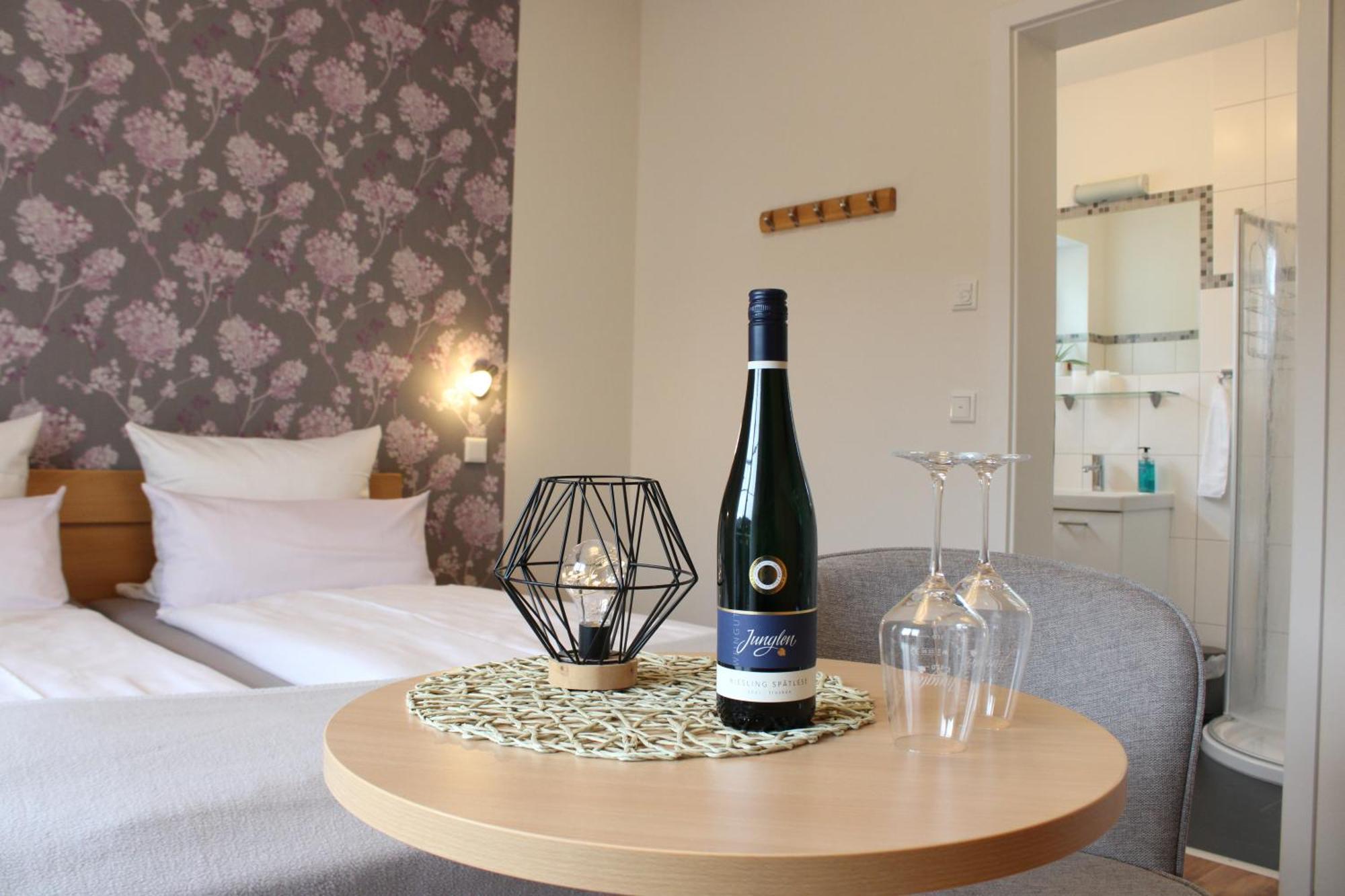 Weingut Markus Junglen Krov Room photo